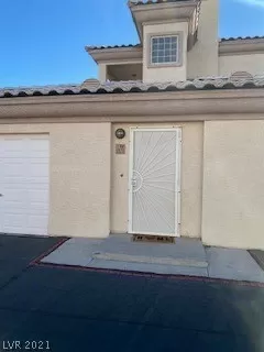 MLS: 2347752 Condo For Sale