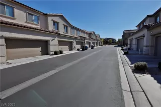 Photo #2: 2347824 Listing 