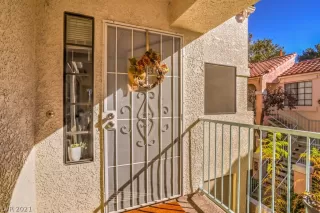 Photo #1: 2347880 Listing 