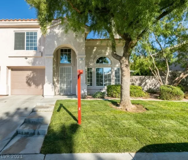 MLS: 2347948 Condo For Sale