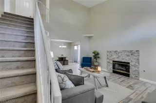 Photo #2: 2347948 Listing