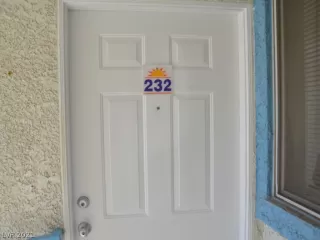 Photo #1: 2347951 Listing