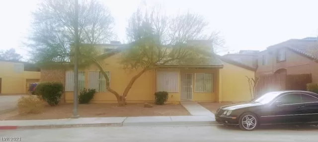 MLS: 2347990 Condo For Sale