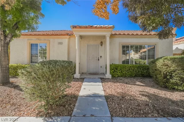 MLS: 2348027 Condo For Sale