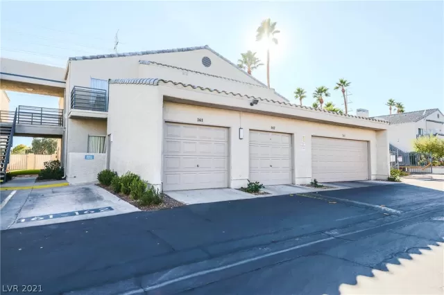 MLS: 2348055 Condo For Sale