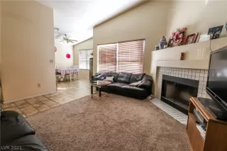 Photo #6: 2348055 Listing 