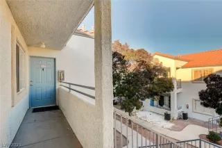 Photo #2: 2348057 Listing