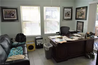 Photo #2: 2348062 Listing