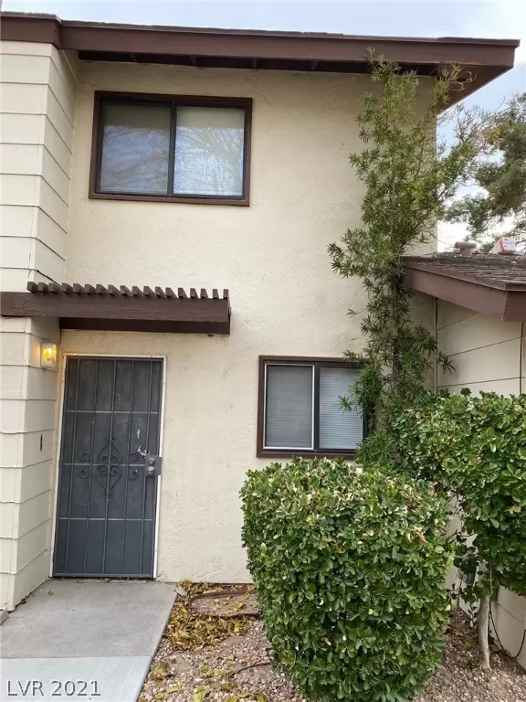 MLS: 2348169 Condo For Sale