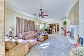 Photo #6: 2348233 Listing 