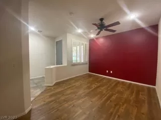 Photo #3: 2348247 Listing 