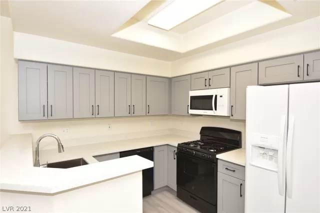 MLS: 2348281 Condo For Sale