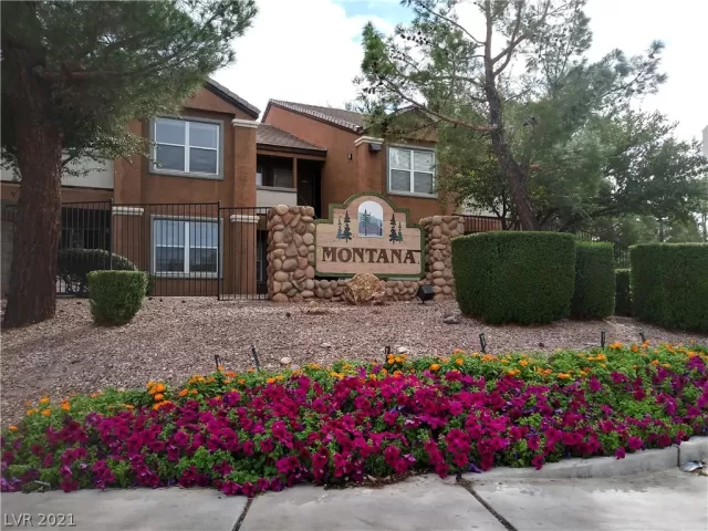 MLS: 2348297 Condo For Sale