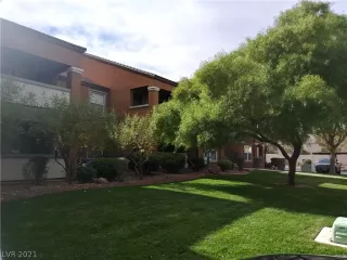 Photo #1: 2348297 Listing