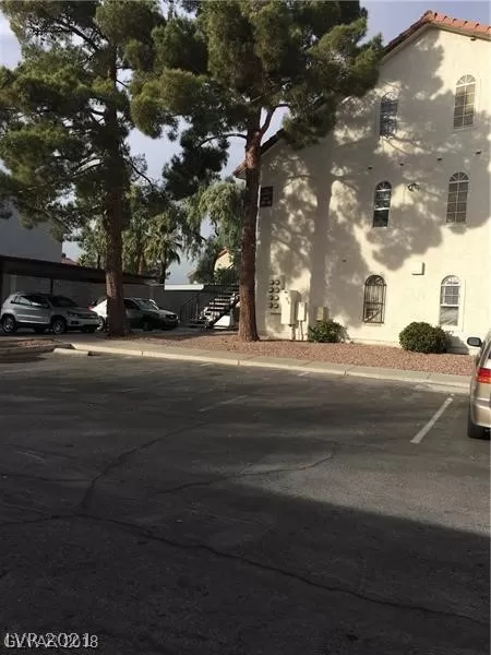 MLS: 2348376 Condo For Sale