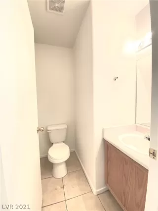 Photo #4: 2348395 Listing 