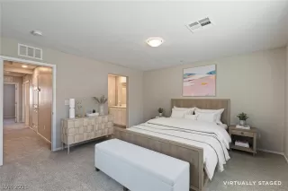 Photo #1: 2348418 Listing 