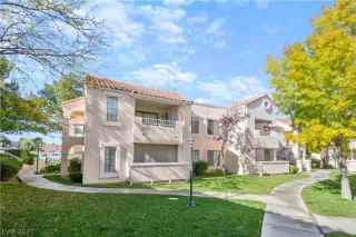 Photo #1: 2348423 Listing 