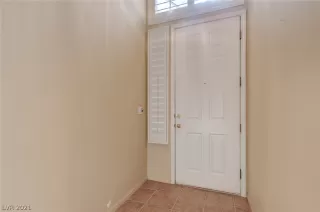 Photo #3: 2348448 Listing 