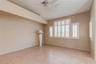 Photo #6: 2348448 Listing 