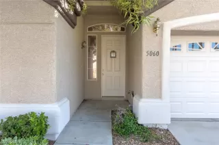 Photo #3: 2348456 Listing