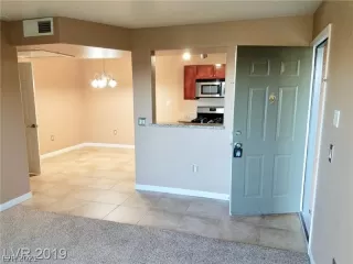 Photo #3: 2348511 Listing 