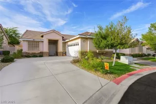 Photo #1: 2348549 Listing 