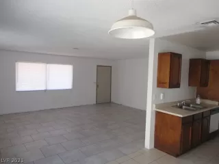 Photo #5: 2348554 Listing 