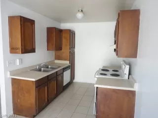 Photo #6: 2348554 Listing 