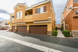 Photo #1: 2348614 Listing 