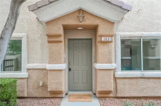 Photo #2: 2348622 Listing