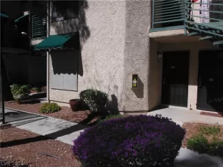 Photo #1: 2348633 Listing 