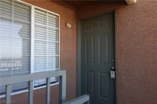 Photo #1: 2348663 Listing 