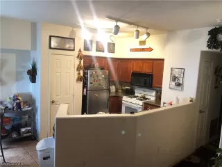 Photo #3: 2348760 Listing 