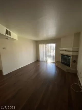 Photo #1: 2348847 Listing 