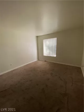 Photo #3: 2348847 Listing 