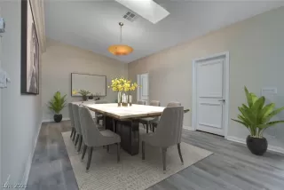 Photo #2: 2348851 Listing