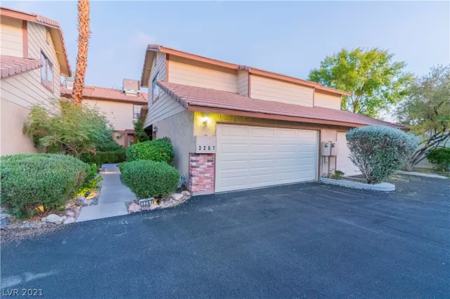 MLS: 2348863 Condo For Sale