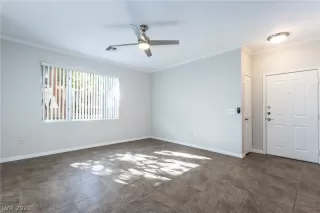 Photo #3: 2348864 Listing