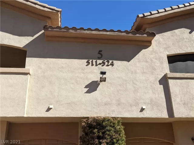 MLS: 2348874 Condo For Sale