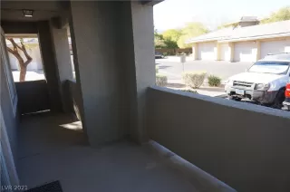 Photo #2: 2348913 Listing 