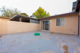 Photo #2: 2348925 Listing