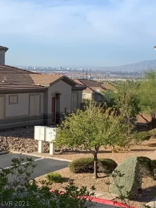 Photo #1: 2348932 Listing