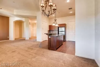 Photo #5: 2349019 Listing