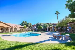 Photo #1: 2349073 Listing