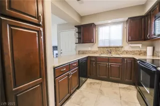 Photo #2: 2349101 Listing