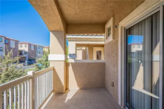 Photo #4: 2349110 Listing 