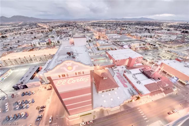 MLS: 2349183 Condo For Sale