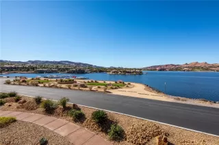 Photo #2: 2349204 Listing 