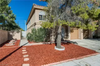 Photo #1: 2349222 Listing 
